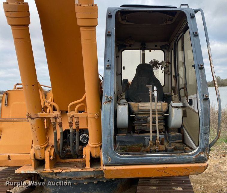 image for item DL7139 1998 Case 9020B  excavator