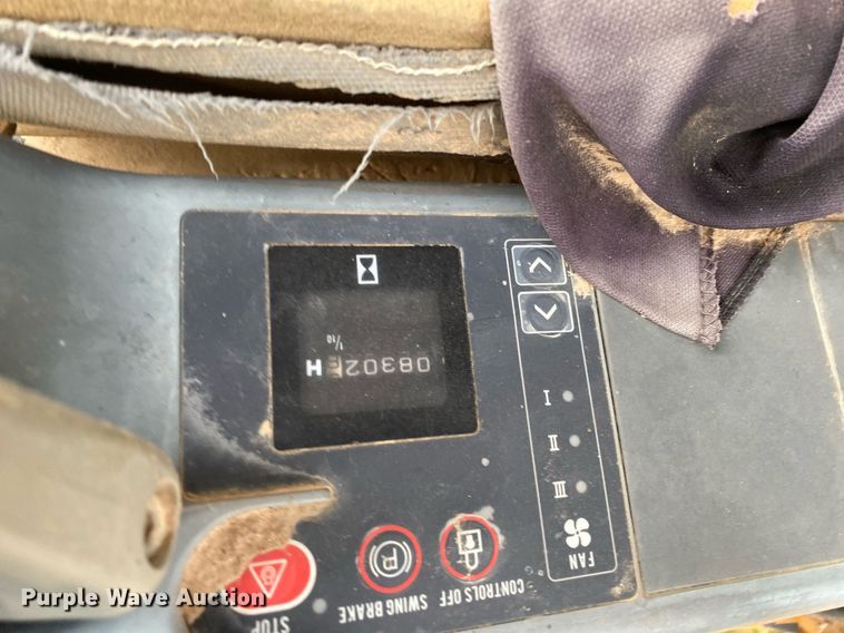 image for item DL7139 1998 Case 9020B  excavator