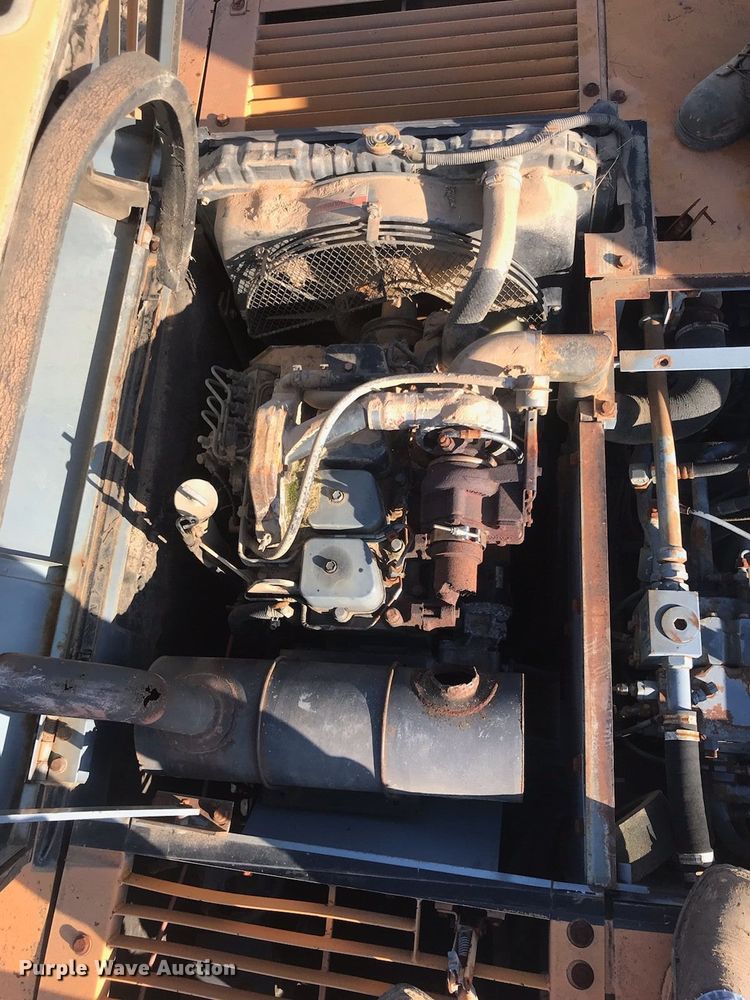 image for item DL7139 1998 Case 9020B  excavator