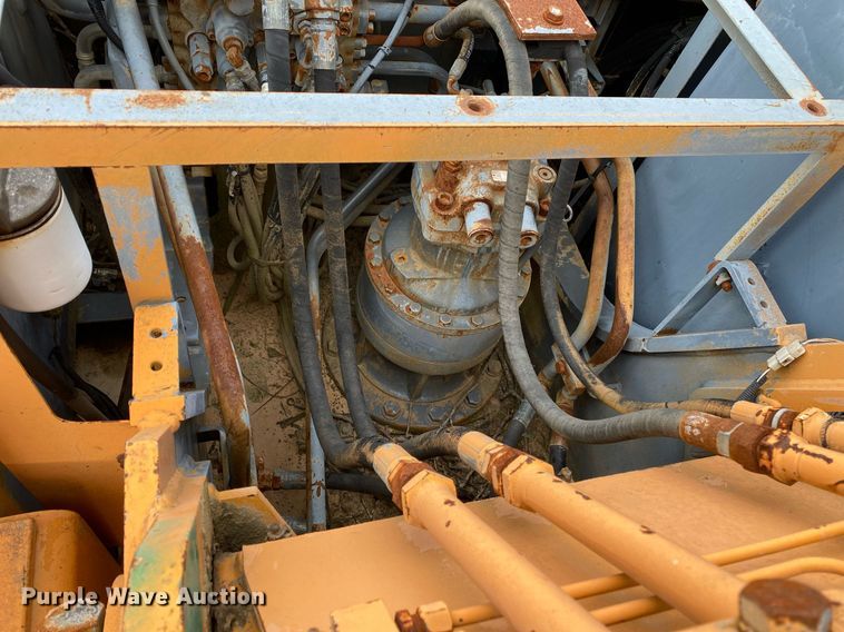 image for item DL7139 1998 Case 9020B  excavator