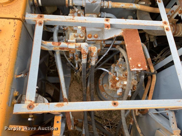 image for item DL7139 1998 Case 9020B  excavator