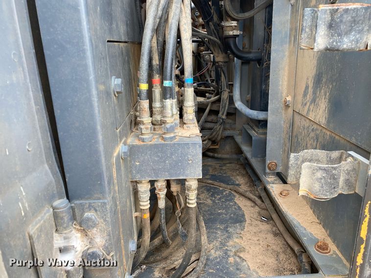 image for item DL7139 1998 Case 9020B  excavator