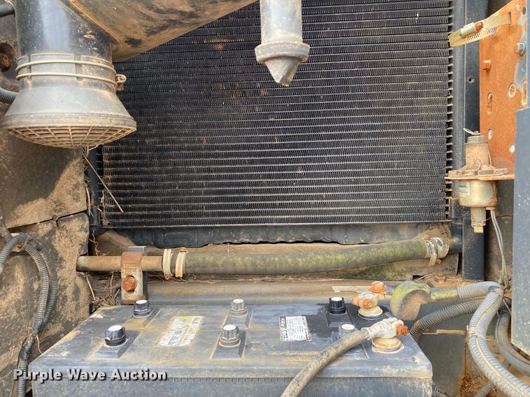 image for item DL7139 1998 Case 9020B  excavator