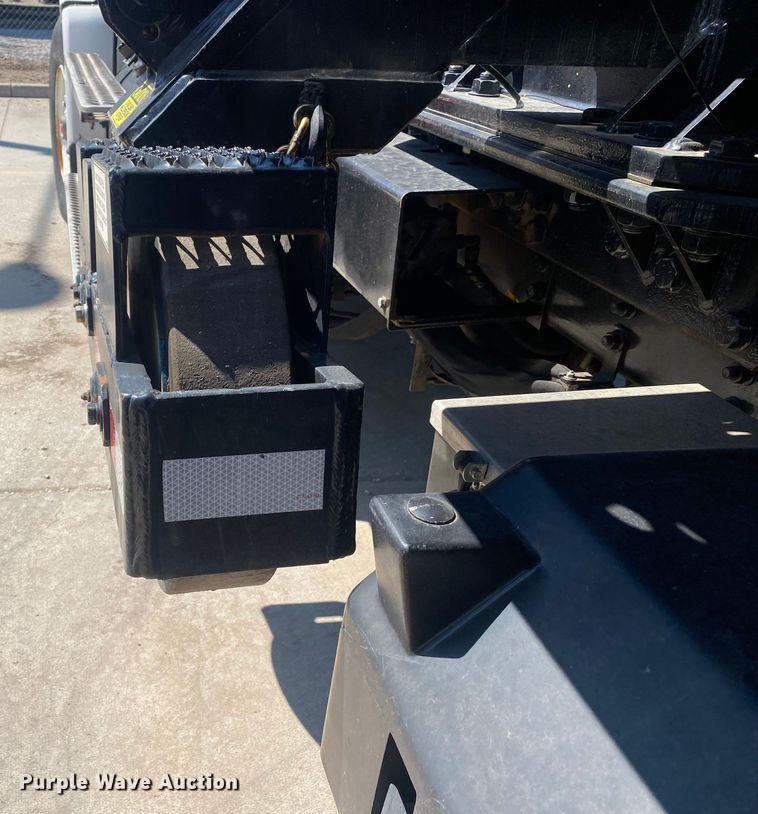 image for item DL7143 1991 White GMC Autocar  bridge inspection truck