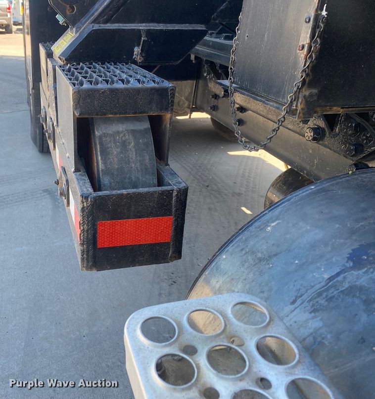 image for item DL7143 1991 White GMC Autocar  bridge inspection truck