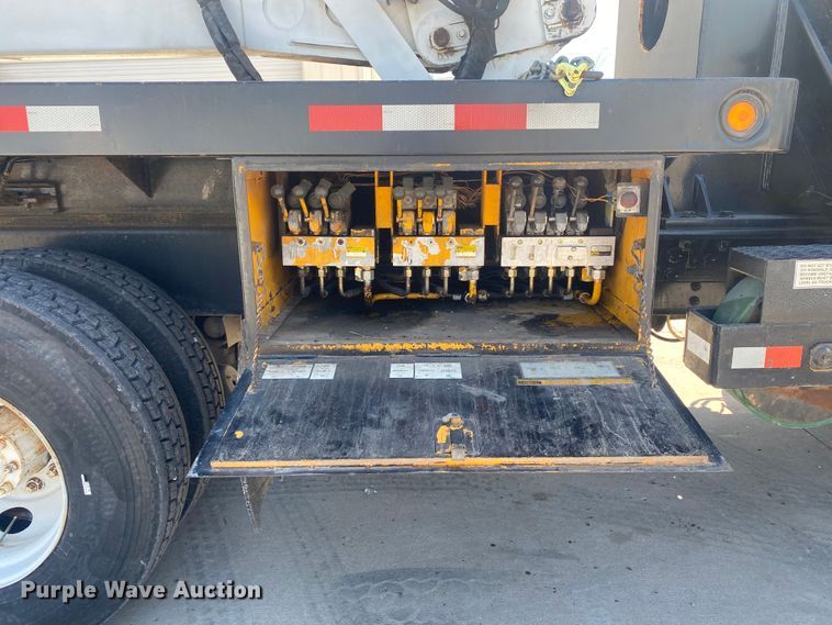 image for item DL7143 1991 White GMC Autocar  bridge inspection truck