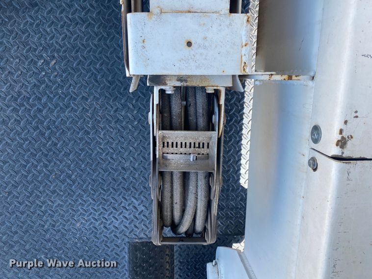 image for item DL7143 1991 White GMC Autocar  bridge inspection truck