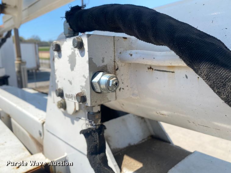 image for item DL7143 1991 White GMC Autocar  bridge inspection truck