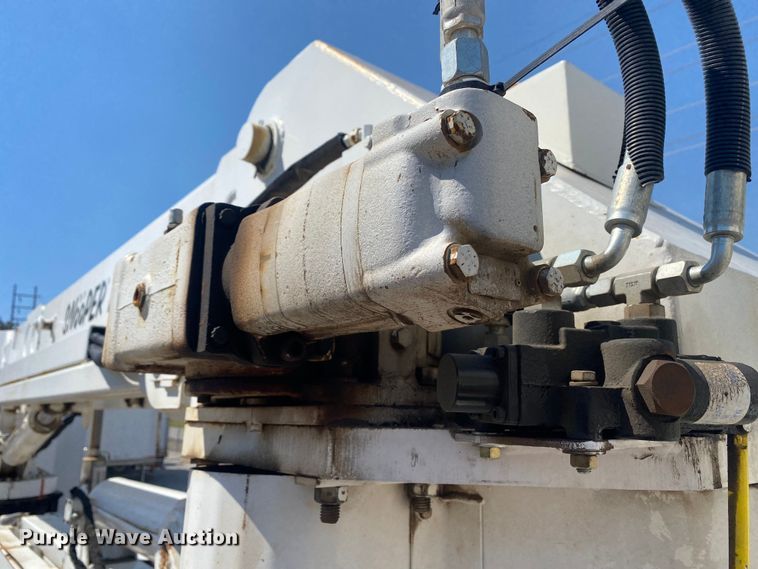 image for item DL7143 1991 White GMC Autocar  bridge inspection truck