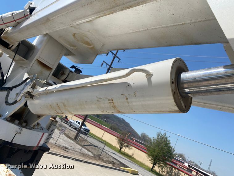 image for item DL7143 1991 White GMC Autocar  bridge inspection truck