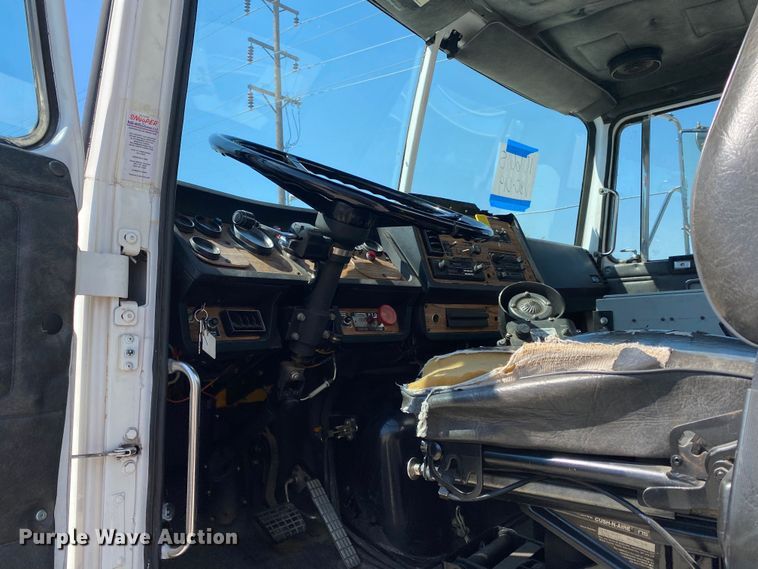 image for item DL7143 1991 White GMC Autocar  bridge inspection truck