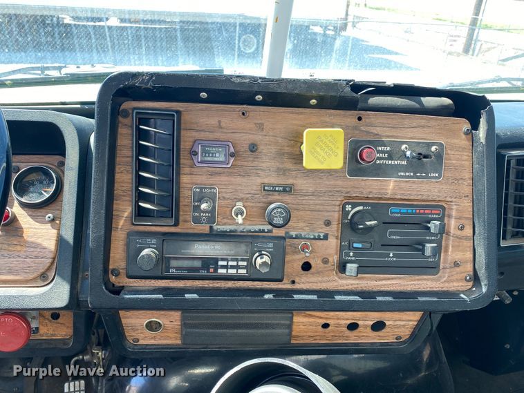 image for item DL7143 1991 White GMC Autocar  bridge inspection truck