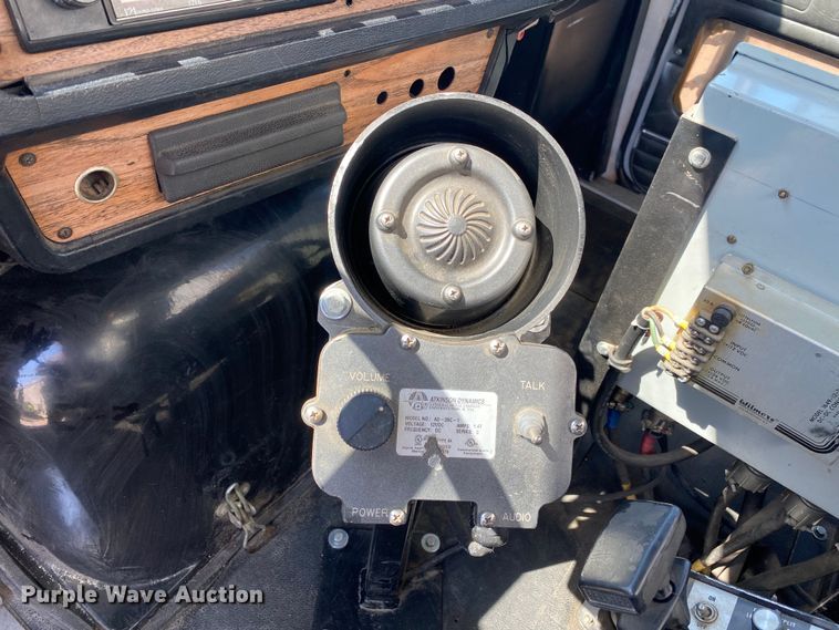 image for item DL7143 1991 White GMC Autocar  bridge inspection truck