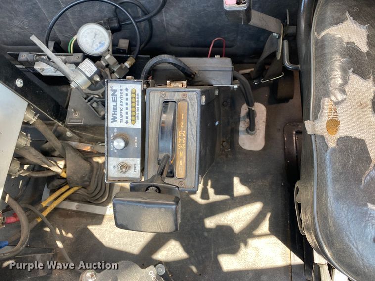 image for item DL7143 1991 White GMC Autocar  bridge inspection truck