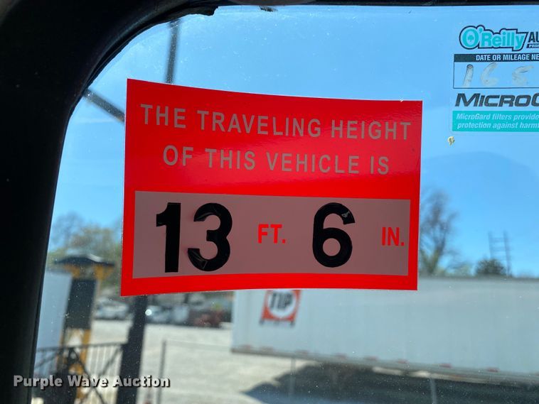 image for item DL7143 1991 White GMC Autocar  bridge inspection truck