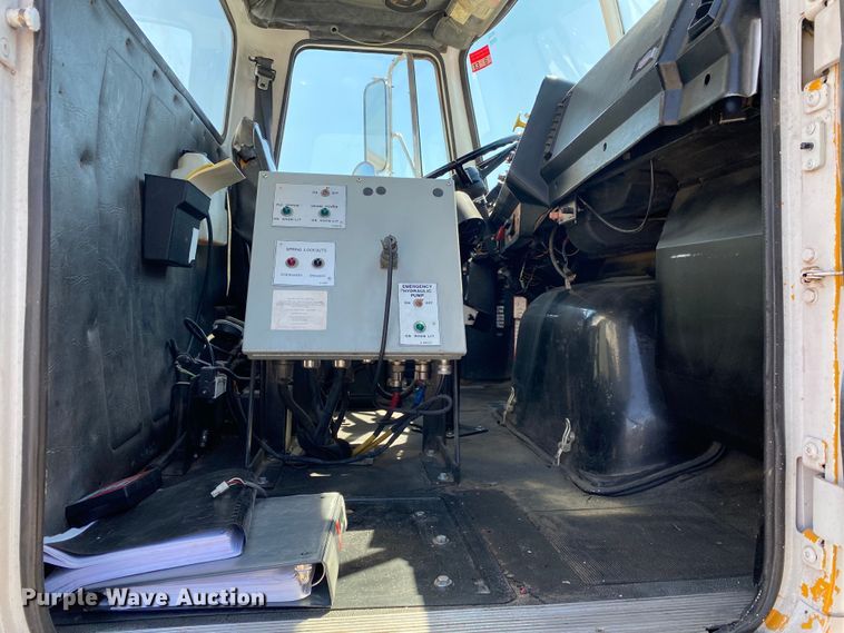 image for item DL7143 1991 White GMC Autocar  bridge inspection truck