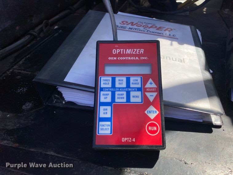 image for item DL7143 1991 White GMC Autocar  bridge inspection truck