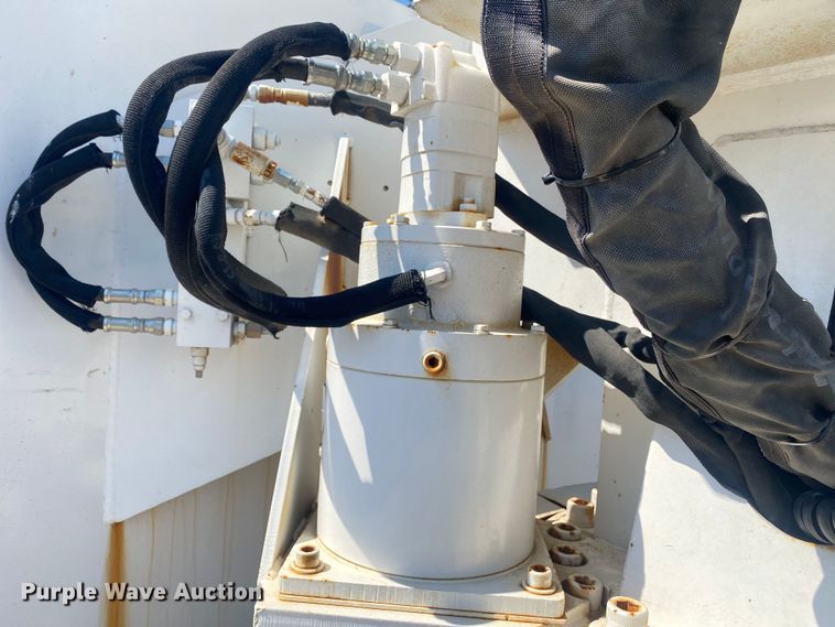 image for item DL7143 1991 White GMC Autocar  bridge inspection truck