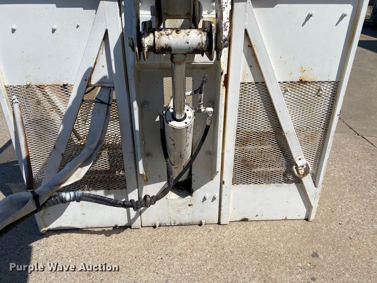 image for item DL7143 1991 White GMC Autocar  bridge inspection truck