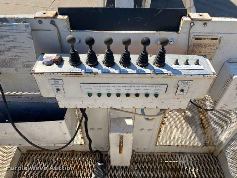 image for item DL7143 1991 White GMC Autocar  bridge inspection truck