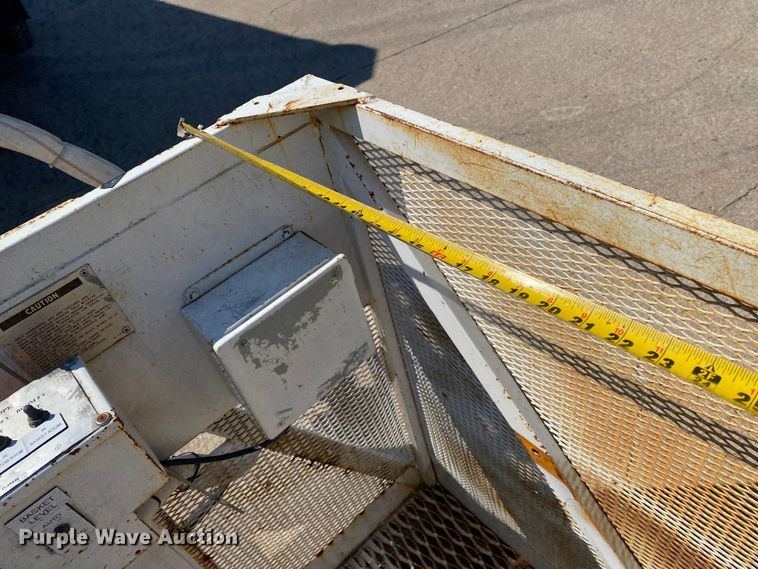 image for item DL7143 1991 White GMC Autocar  bridge inspection truck