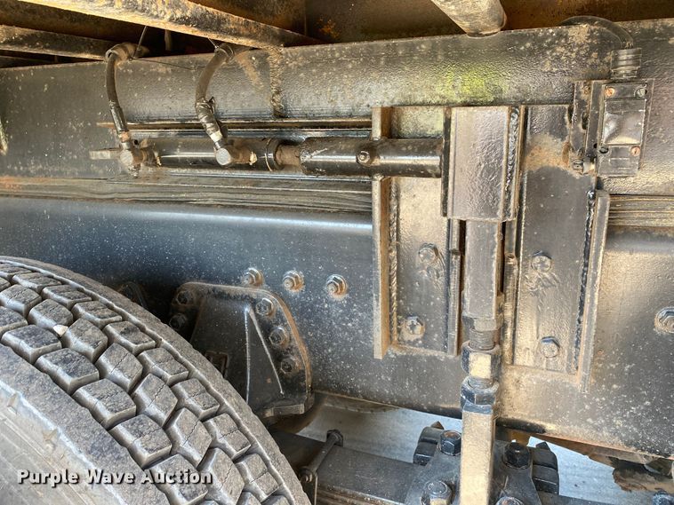 image for item DL7143 1991 White GMC Autocar  bridge inspection truck