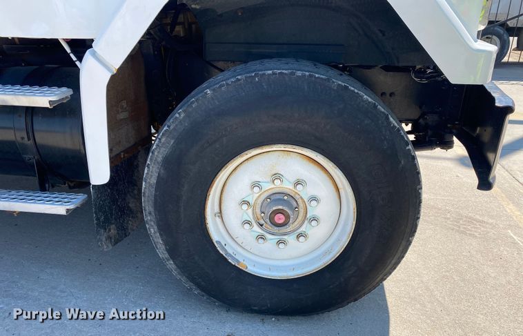 image for item DL7143 1991 White GMC Autocar  bridge inspection truck