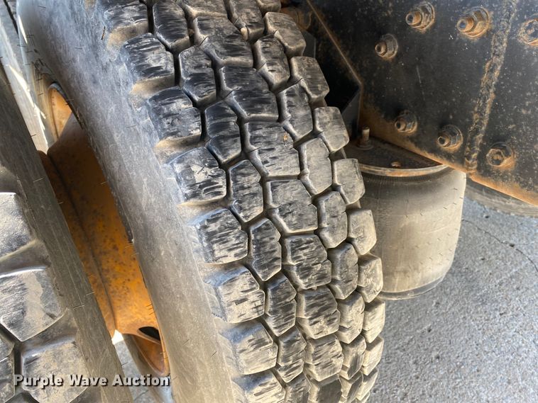 image for item DL7143 1991 White GMC Autocar  bridge inspection truck