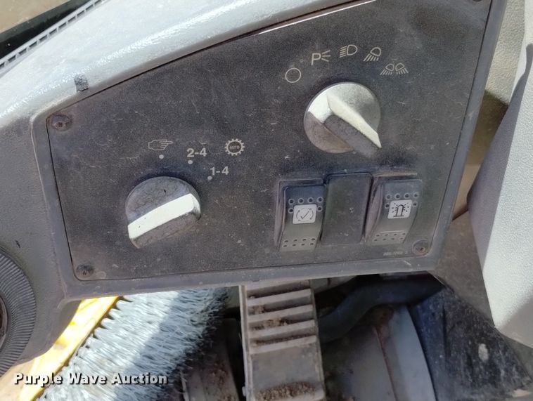 image for item DN6391 2005 Caterpillar 938G Series II  wheel loader