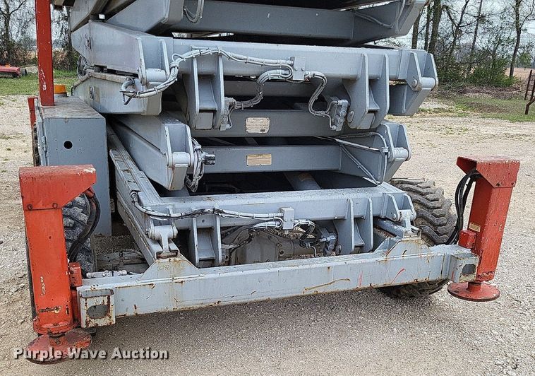 image for item DO3637 2000 Skyjack SJ9250  scissor lift