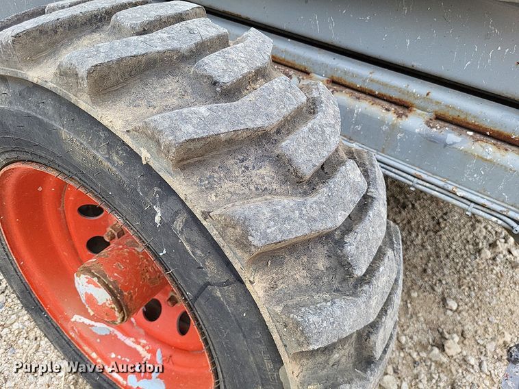 image for item DO3637 2000 Skyjack SJ9250  scissor lift