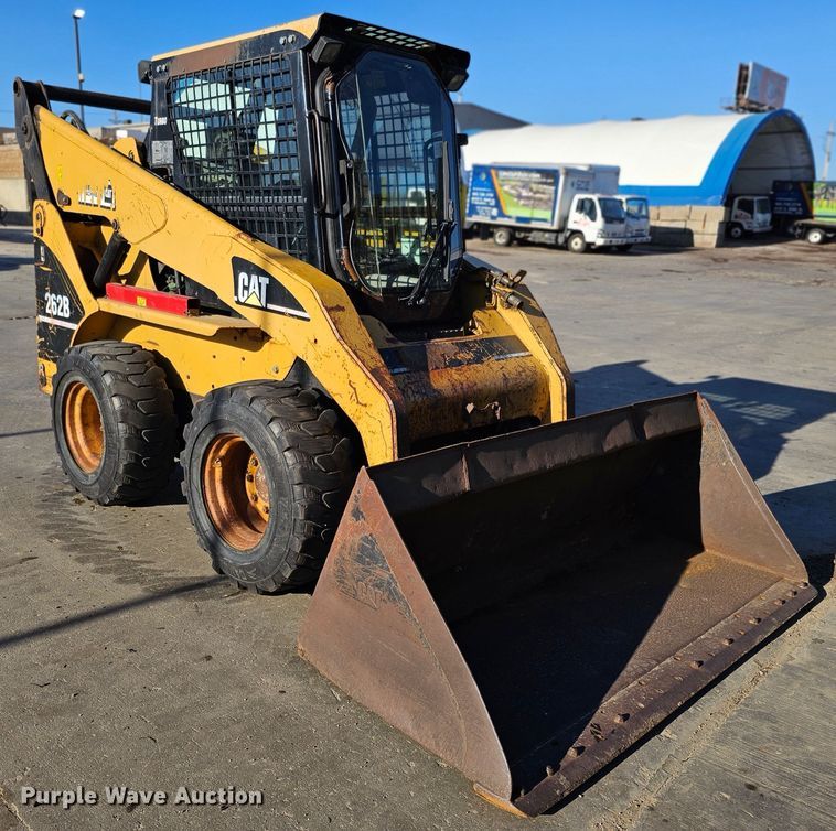 image for item DO4298 2005 Caterpillar 262B  skid steer loader