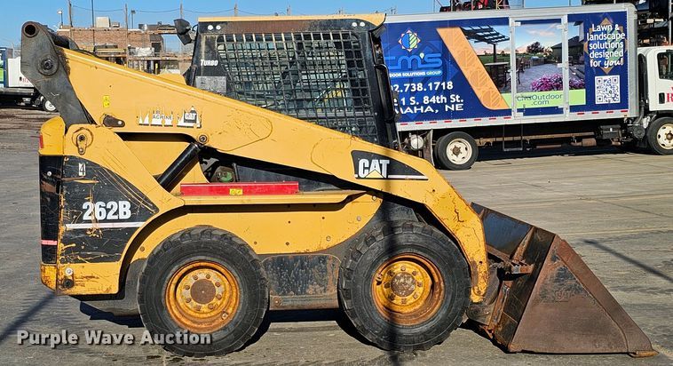 image for item DO4298 2005 Caterpillar 262B  skid steer loader