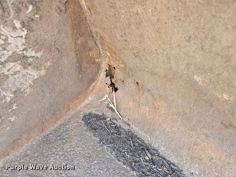 image for item DO4298 2005 Caterpillar 262B  skid steer loader