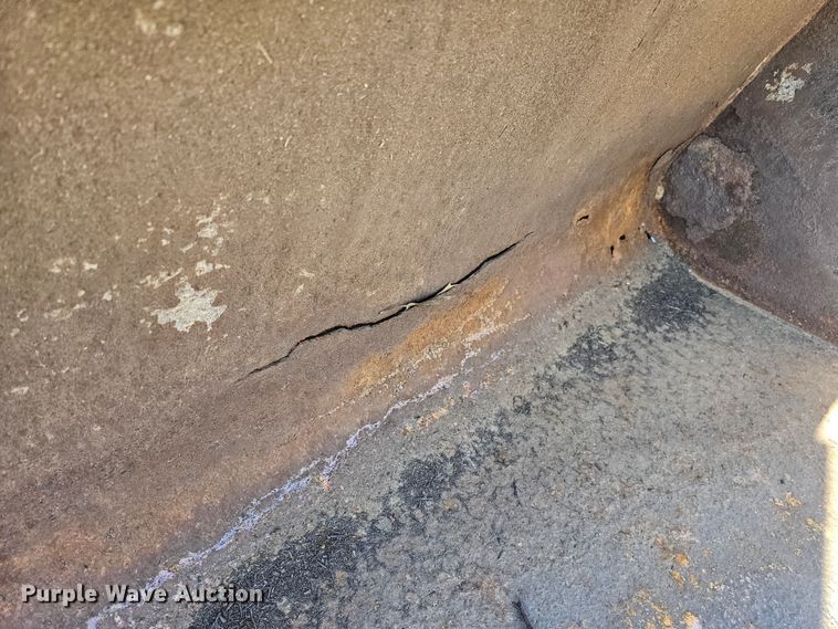 image for item DO4298 2005 Caterpillar 262B  skid steer loader