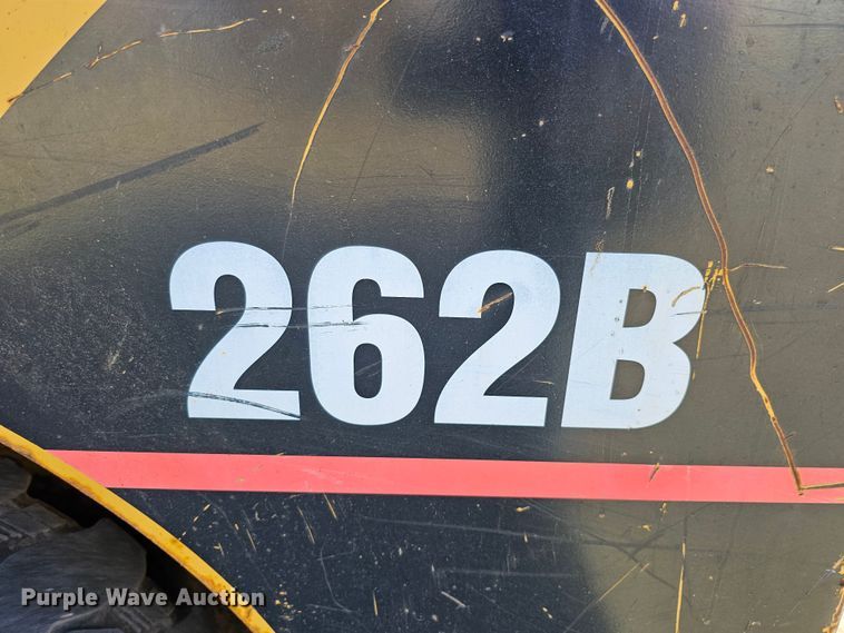 image for item DO4298 2005 Caterpillar 262B  skid steer loader