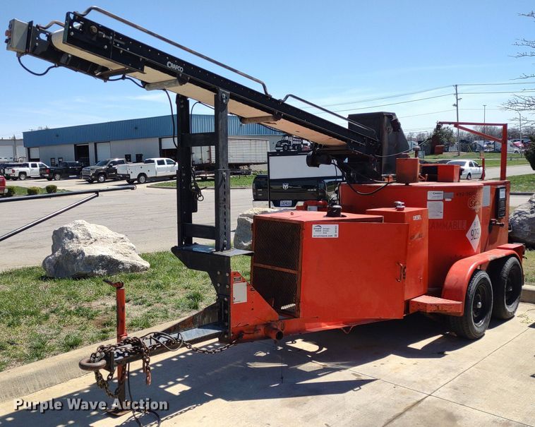 image for item DQ1651 1995 Crafco EZ Pour 200D  melter applicator