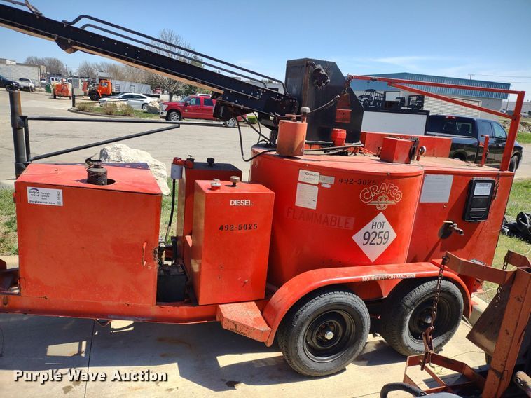 image for item DQ1651 1995 Crafco EZ Pour 200D  melter applicator