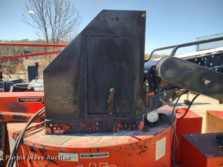 image for item DQ1651 1995 Crafco EZ Pour 200D  melter applicator