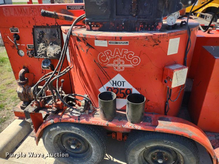 image for item DQ1651 1995 Crafco EZ Pour 200D  melter applicator