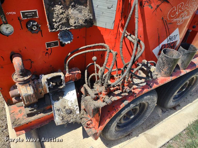 image for item DQ1651 1995 Crafco EZ Pour 200D  melter applicator