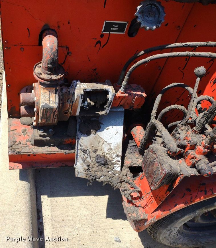 image for item DQ1651 1995 Crafco EZ Pour 200D  melter applicator