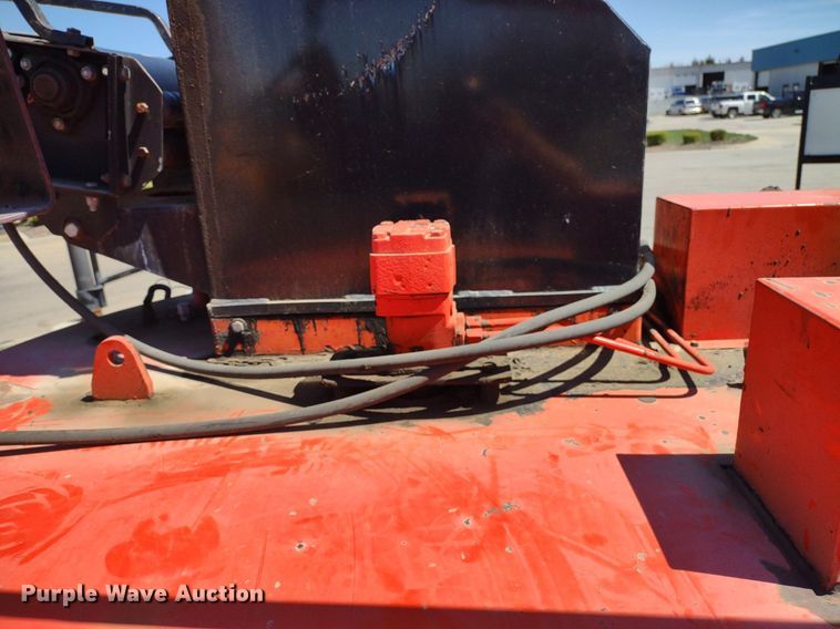 image for item DQ1651 1995 Crafco EZ Pour 200D  melter applicator