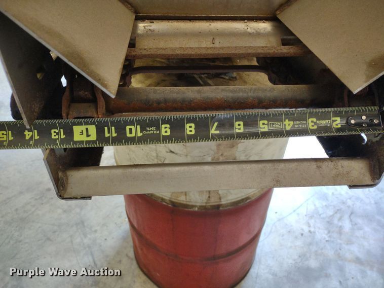 image for item DQ1654 Henderson FSP2x8xELECTRIC  spreader