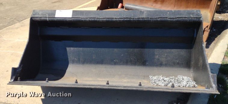 image for item DQ1656 North American Attachment  loader bucket