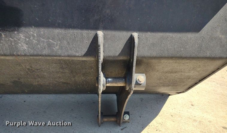 image for item DQ1656 North American Attachment  loader bucket