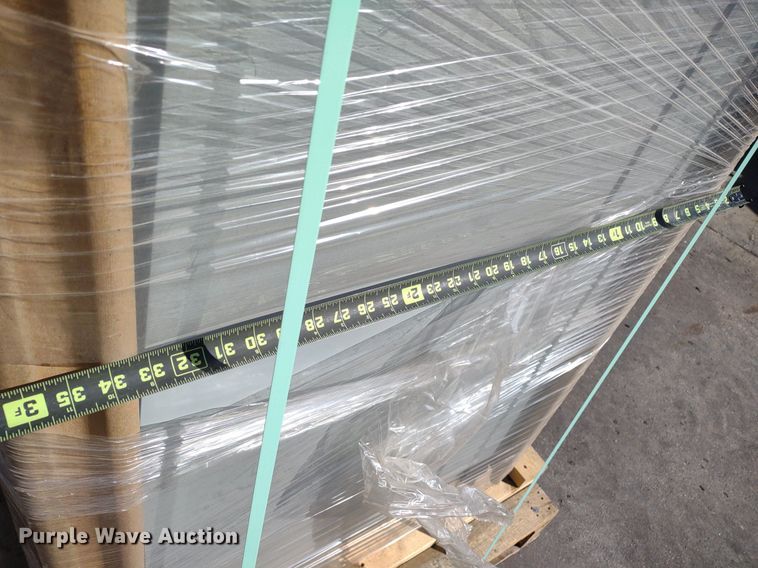 image for item DQ1663 Metal cabinet