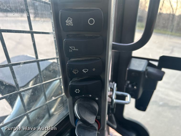 image for item DR4549 2021 New Holland L328  skid steer loader