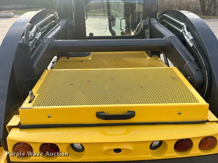 image for item DR4549 2021 New Holland L328  skid steer loader