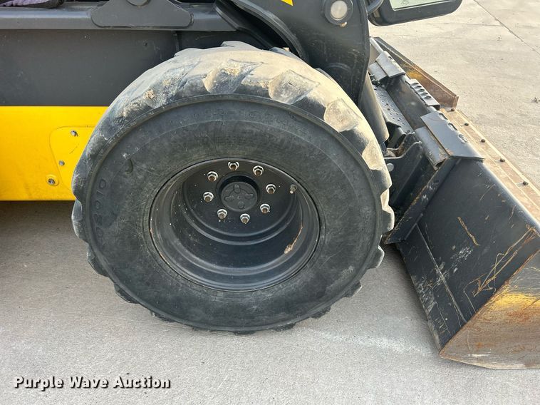 image for item DR4549 2021 New Holland L328  skid steer loader